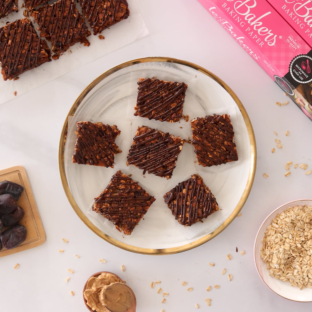 vegan chocolate peanut butter granola bars30